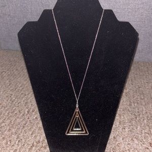 Necklace and earring set!
